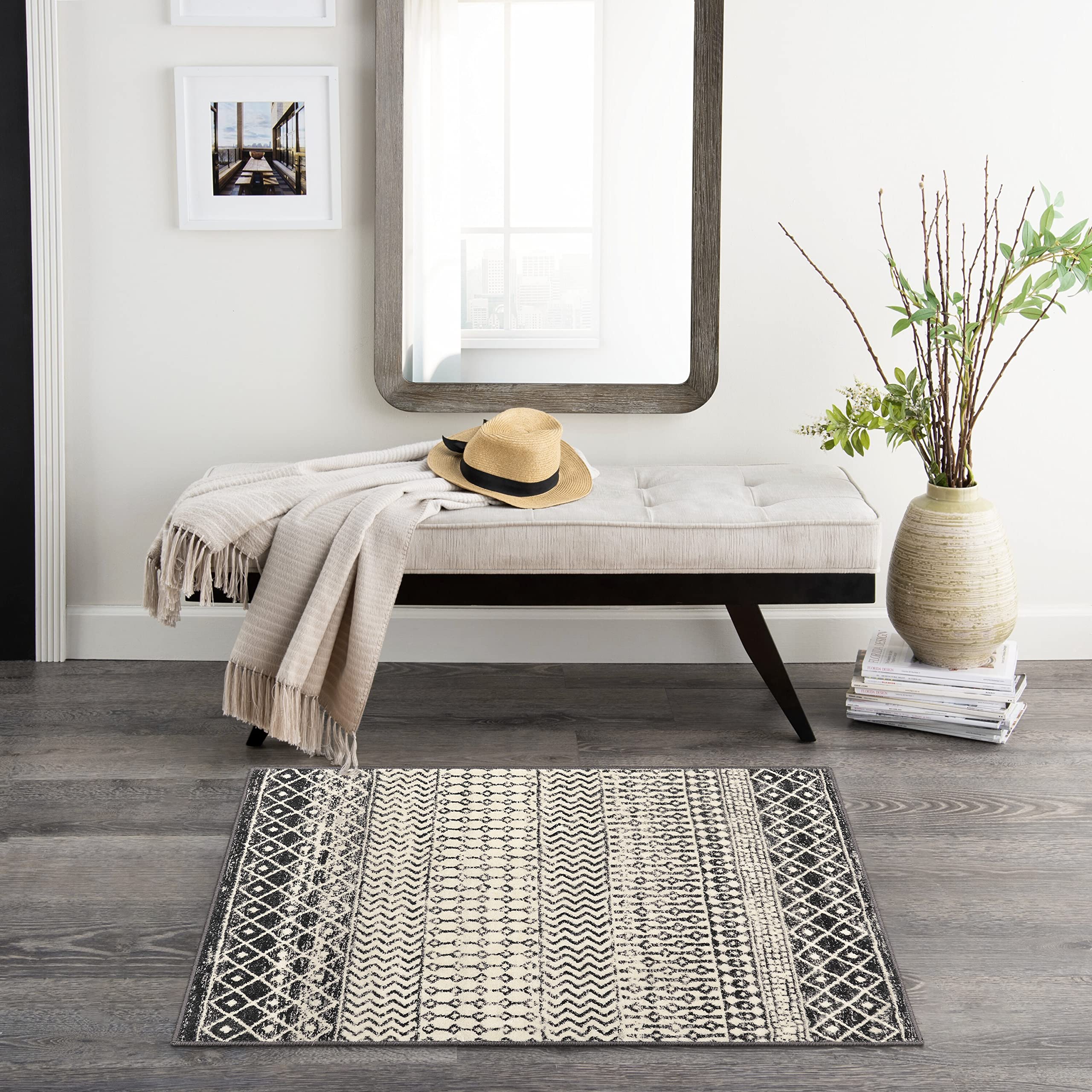 Moroccan Washable Rugs, 2x3 Light Grey Rug Non-Slip Small Distressed Entryway Rugs, Soft Low-Pile Bedroom Rug Indoor Doormat Carpet for Entryway Kitchen Bathroom