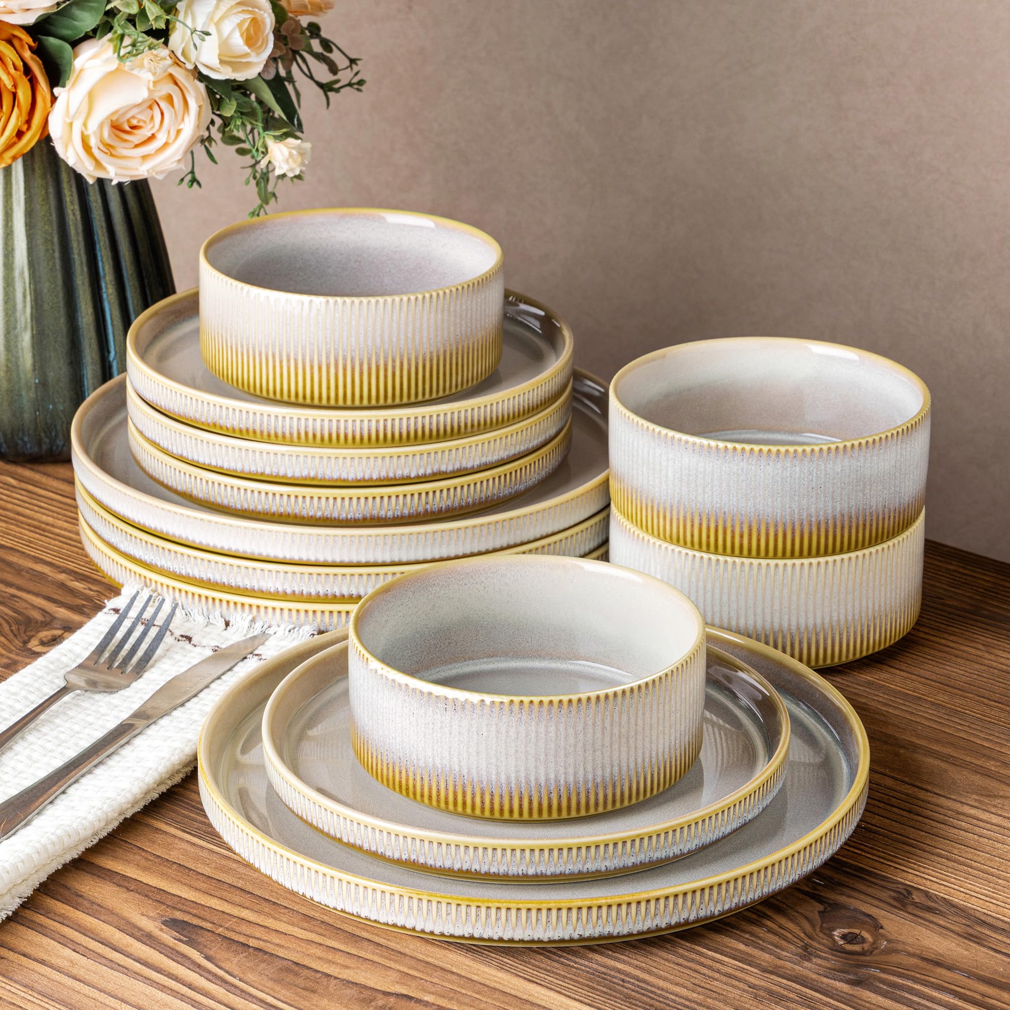 TheTerra Ceramic Dinnerware Sets for 4, 12 Pieces Porcelain Lightweight Speckled Plates and Bowls Sets, Scratch Resistant Dish Set, Oven & Microwave & Dishwasher Safe