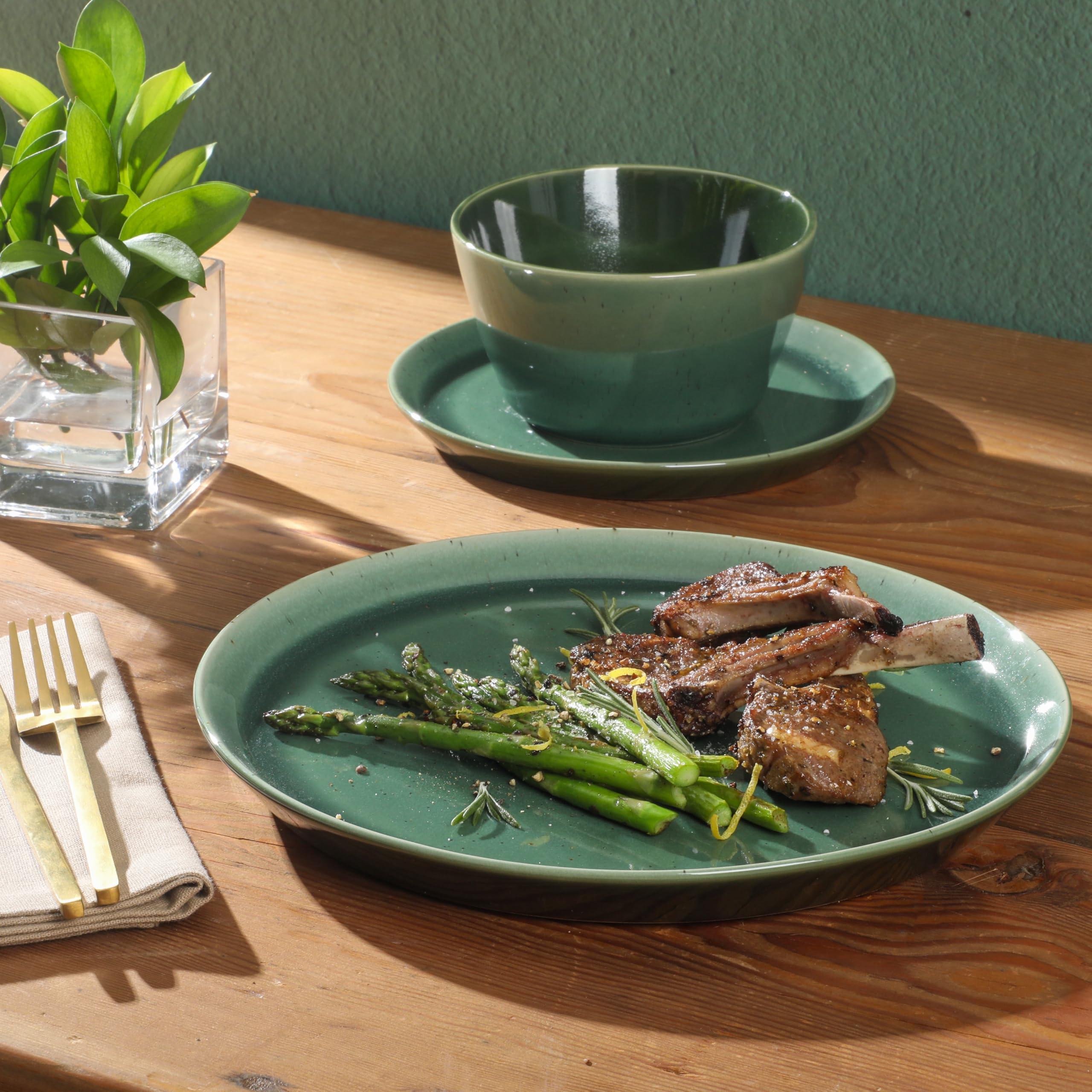 Gibson Elite Soho Lounge Round Reactive Glaze Stoneware Dinnerware Set, Service for 4 (16pc), Blue, Soho Round.