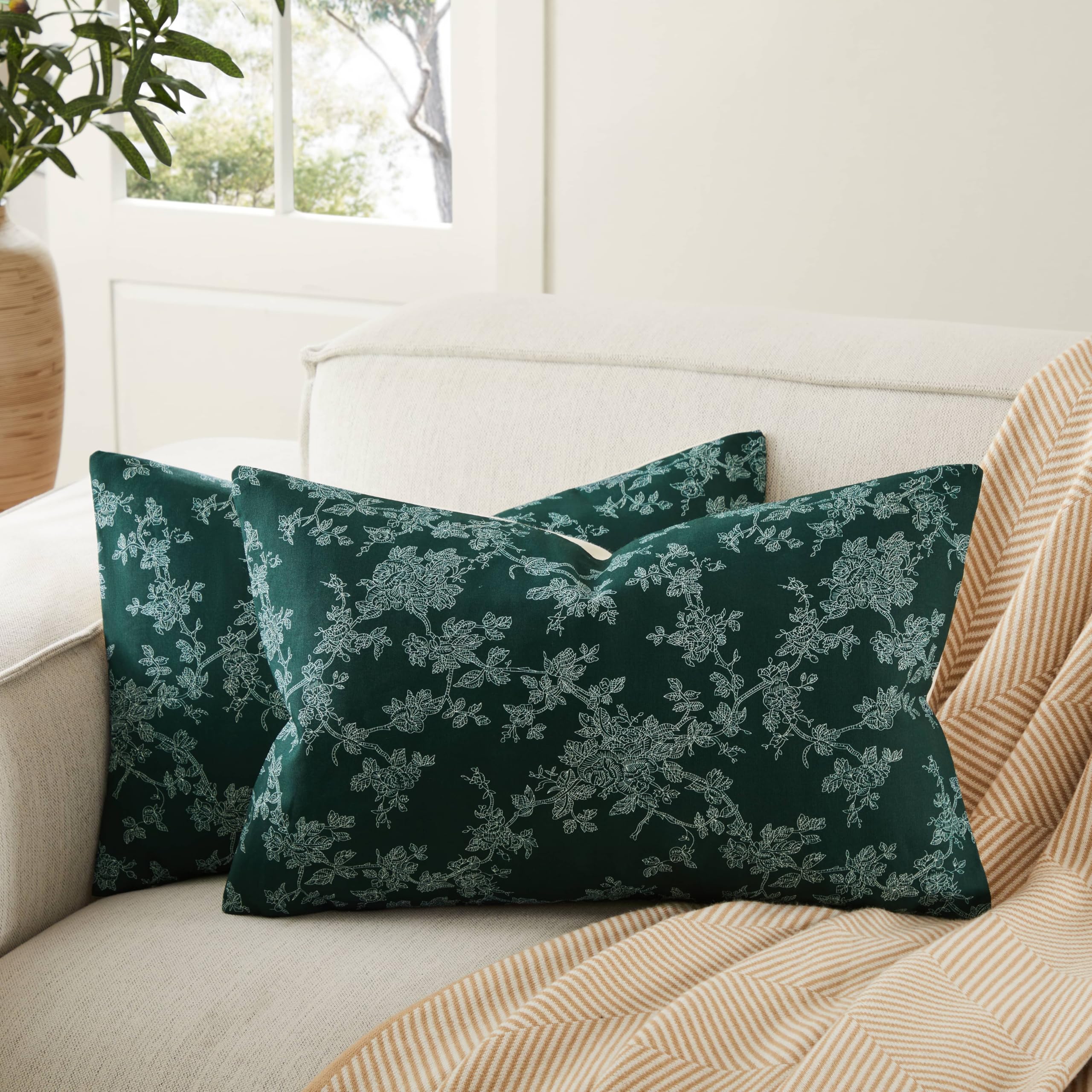 100% Cotton French Pastoral Throw Pillow Covers Set of 2, 18x18 Inch Blue Farmhouse Decorative Cushion Covers for Sofa Bed Living Room Home Decor
