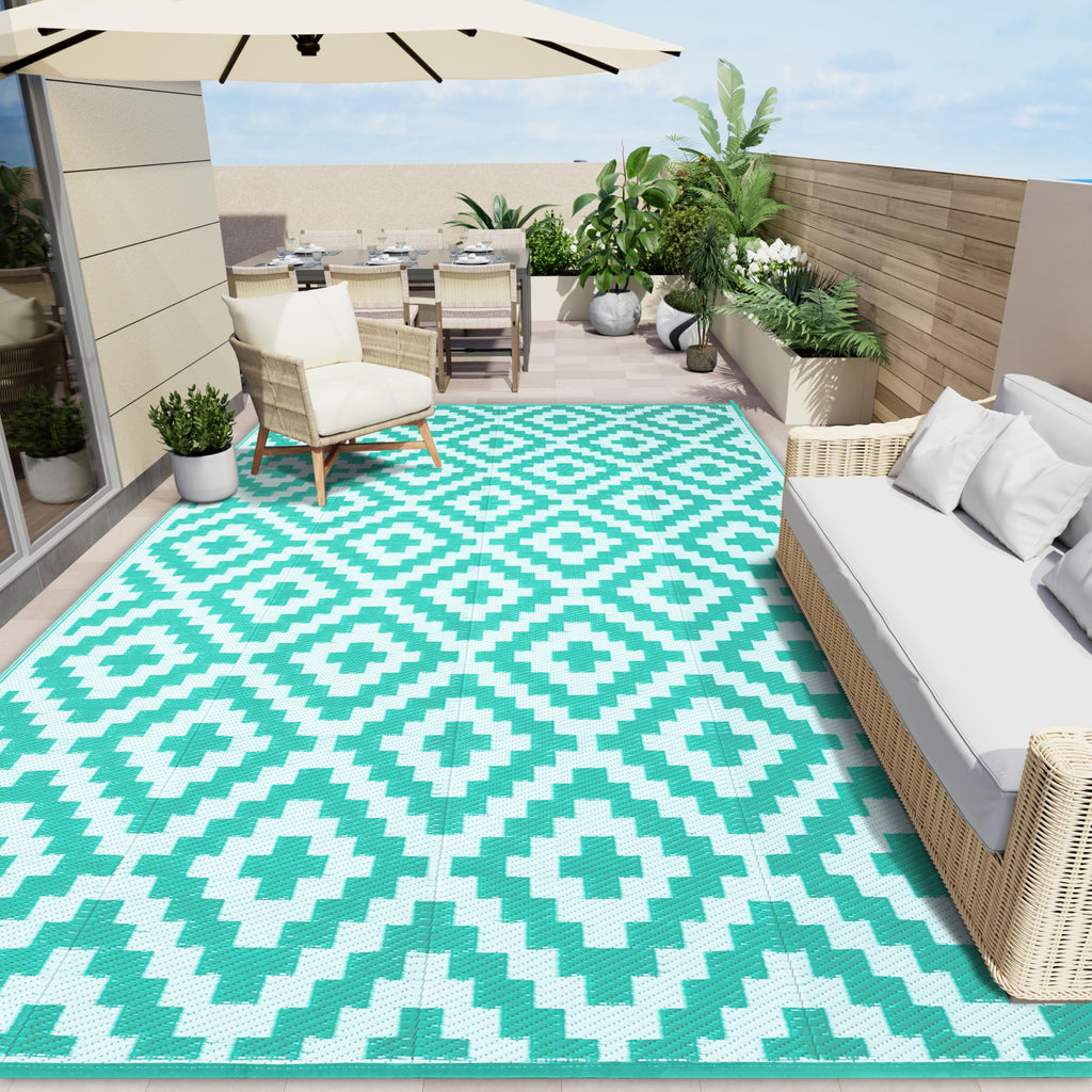 OLANLY Waterproof Outdoor Rug 5x8 ft, Outdoor Plastic Straw Rug for Camping, RV Mat Outside, Indoor Outdoor Carpet for Porch, Deck, Backyard, Balcony, Picnic, Black & White