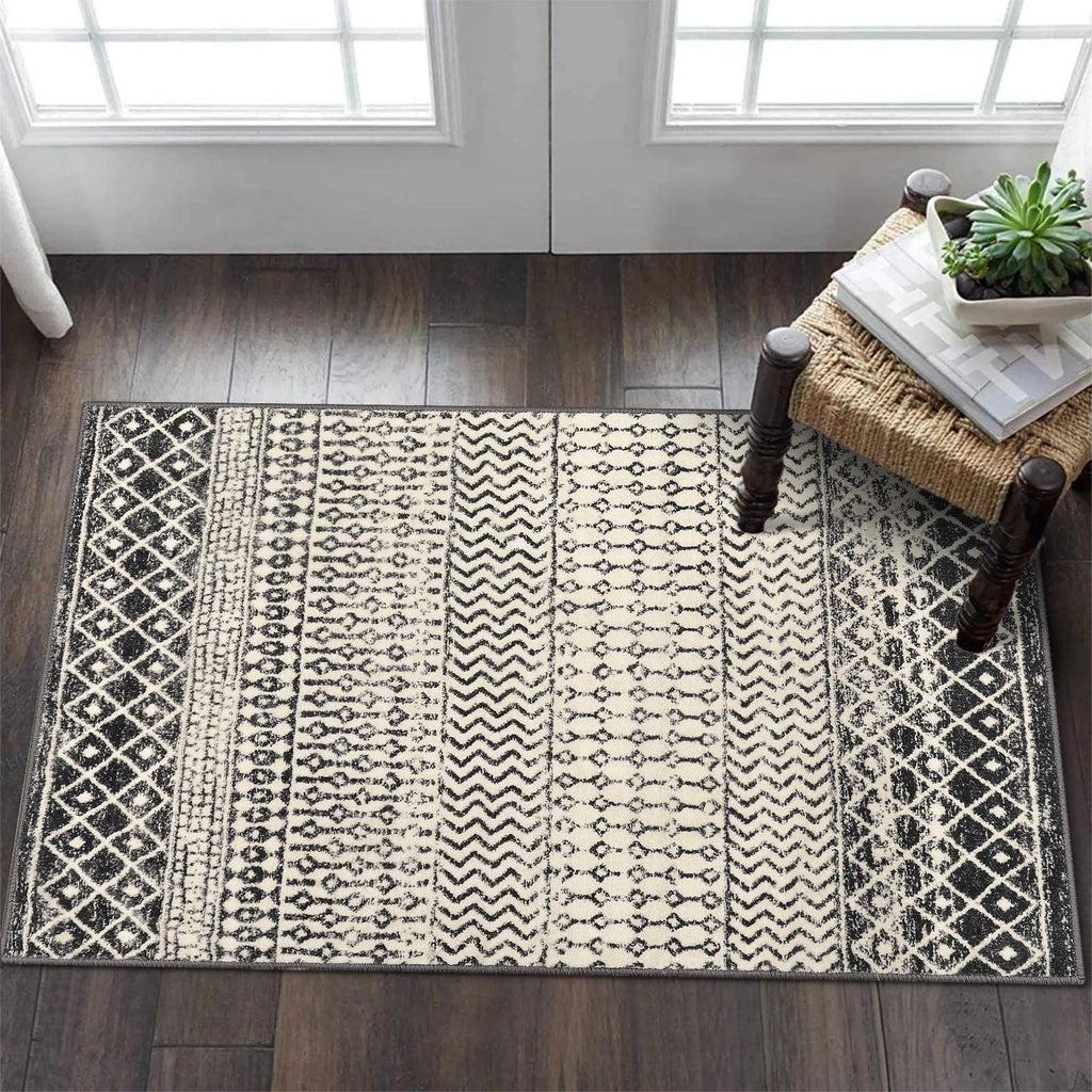 Moroccan Washable Rugs, 2x3 Light Grey Rug Non-Slip Small Distressed Entryway Rugs, Soft Low-Pile Bedroom Rug Indoor Doormat Carpet for Entryway Kitchen Bathroom